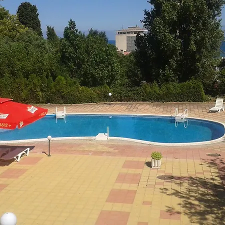 Temida 2* Goudstrand
